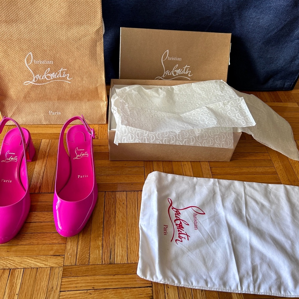 Worn only once and has protective rubber sole , original box and bag .